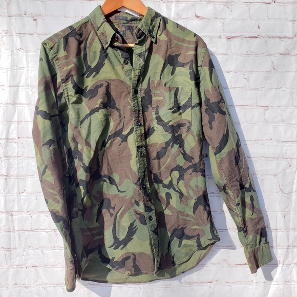 J. Crew Other - J. Crew Slim Fit Camo Button Down